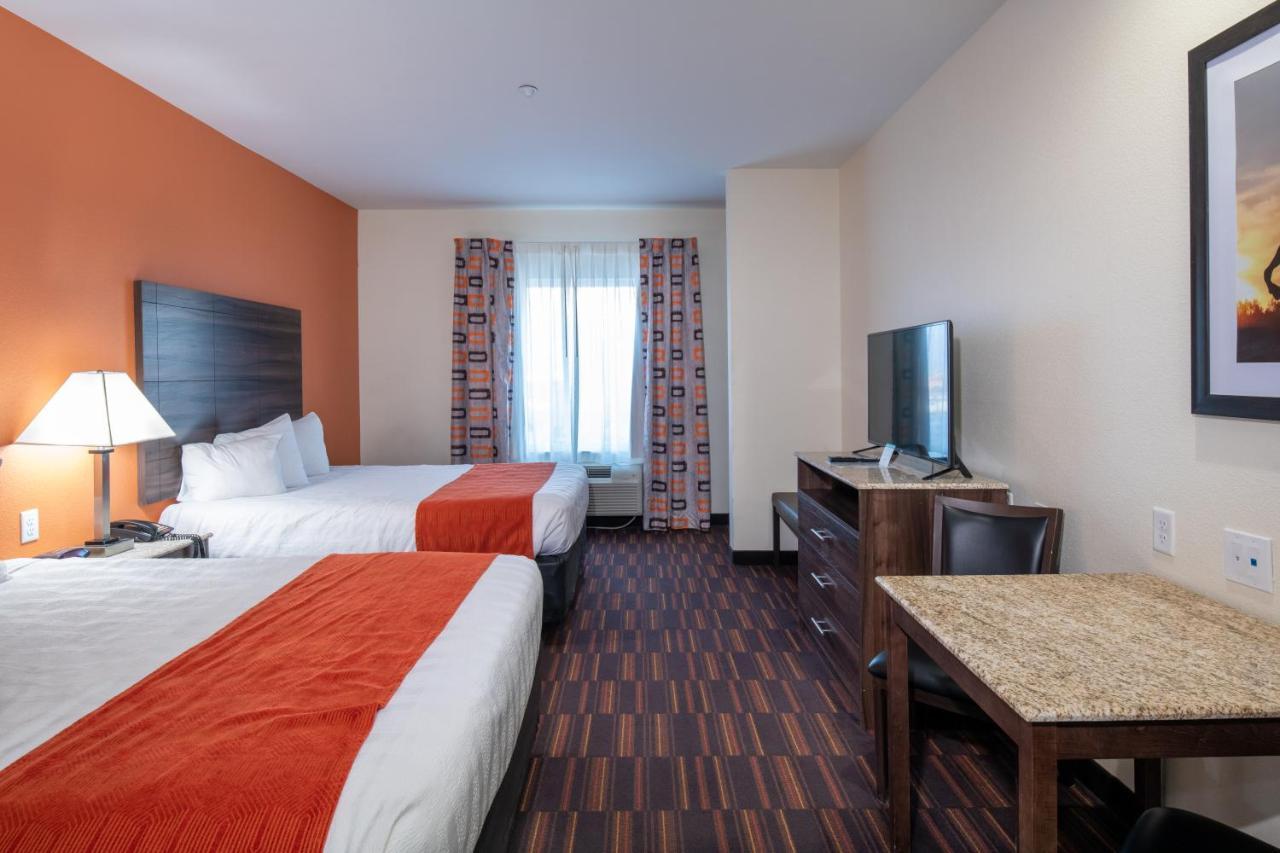 Away Kitchen Hotel 2*
