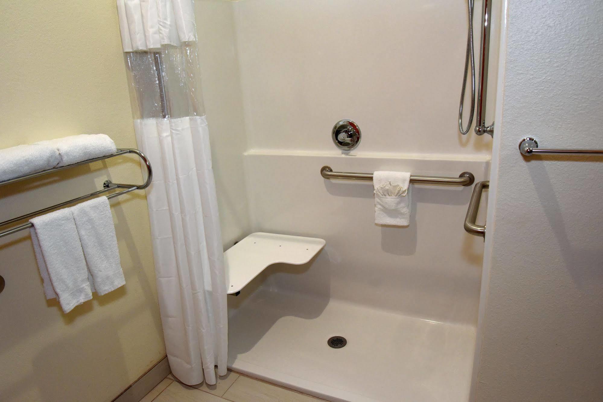 Hotel Away Kitchen Enid