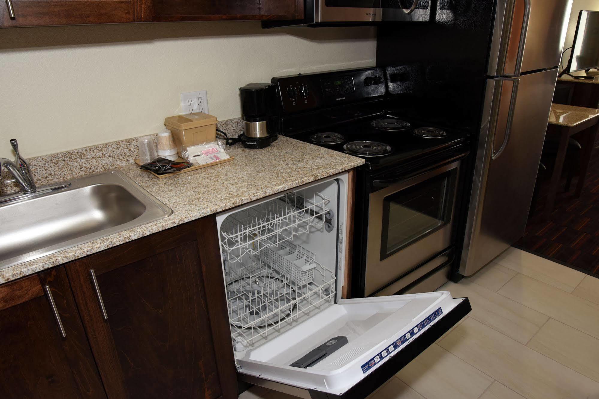 Hotel Away Kitchen Enid